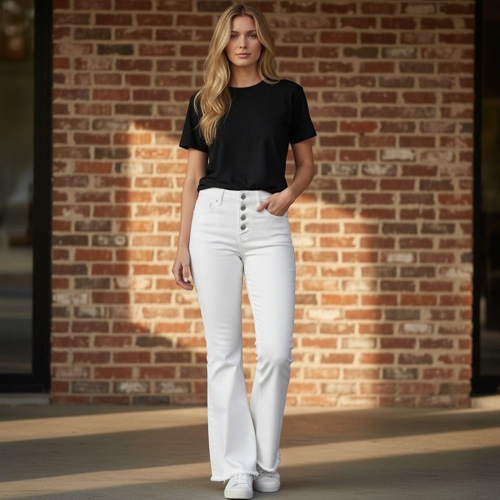 Cello Flare Jeans Womens 11 White Button Fly Raw Hem WV36731WHT